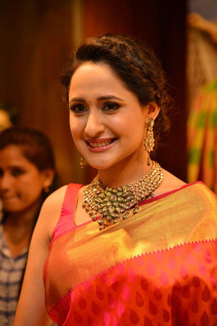 Actress Pragya Jaiswal Latest Saree Photo Stills