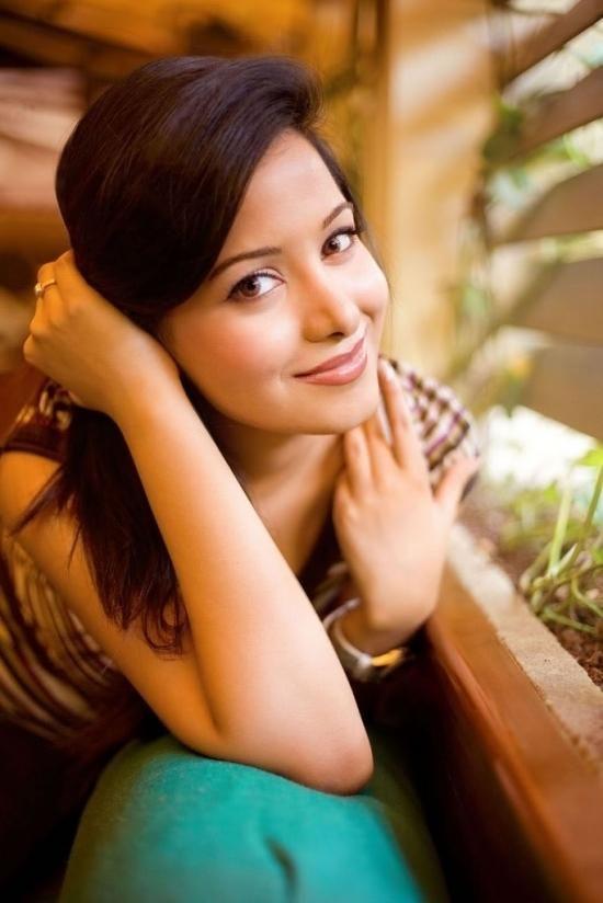 Actress Preetika Rao Latest Photo Stills