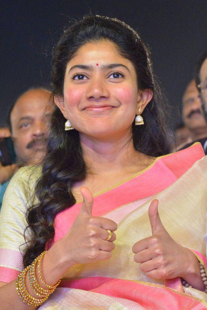 Actress Sai Pallavi Latest 2017 Photo Stills