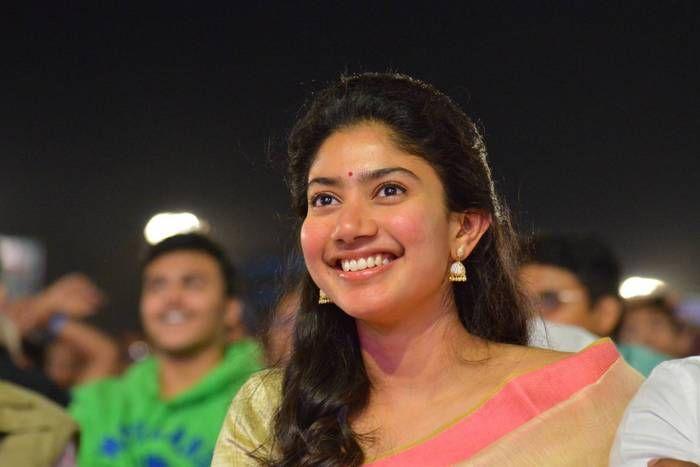 Actress Sai Pallavi Latest 2017 Photo Stills