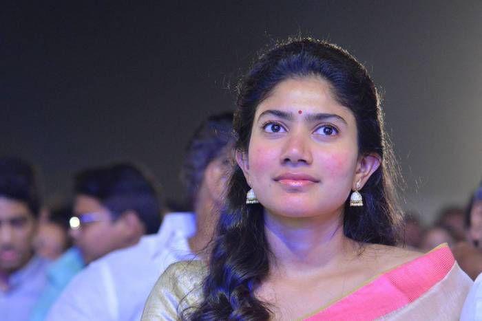 Actress Sai Pallavi Latest 2017 Photo Stills