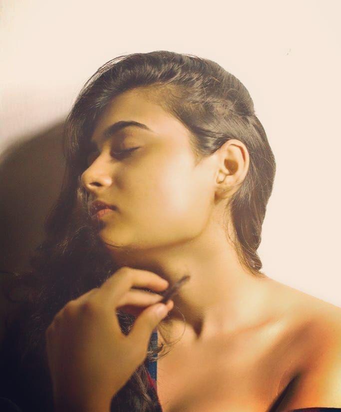 Actress Shalini Pandey Mind Blowing Photos