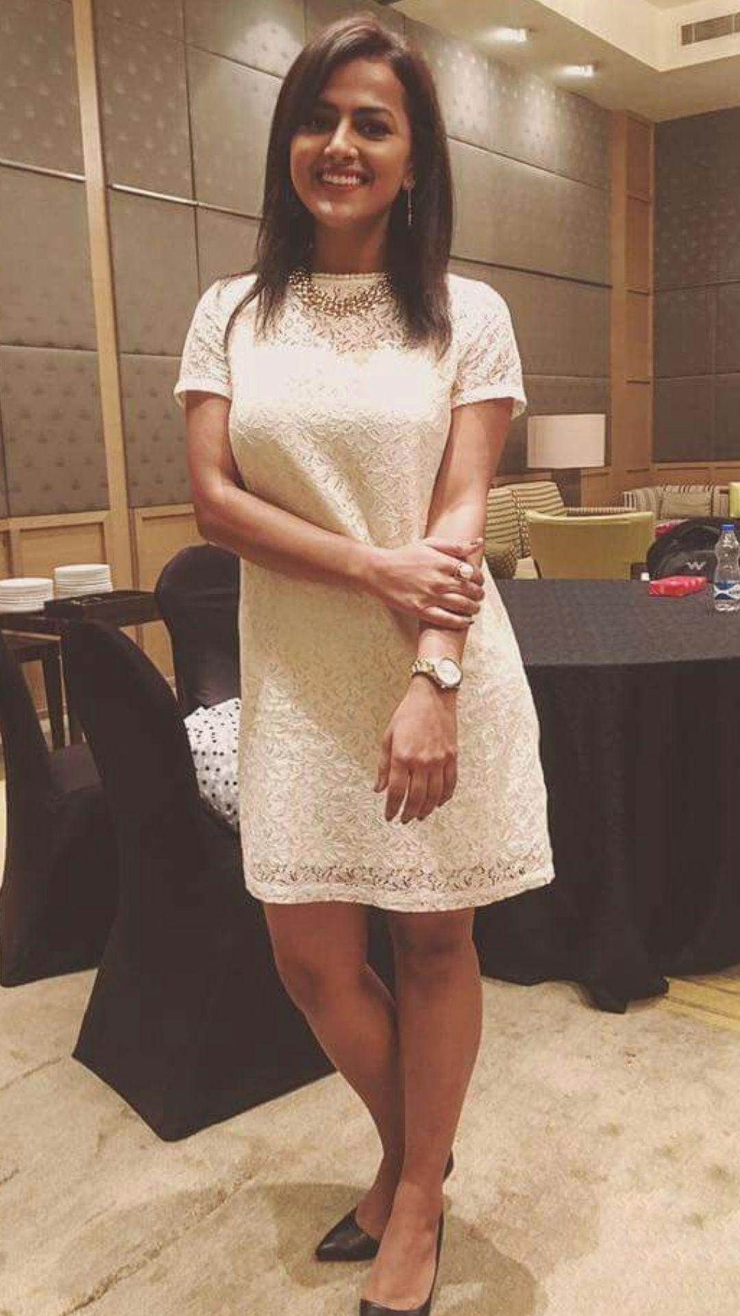 Actress Shraddha Srinath Unseen Photos