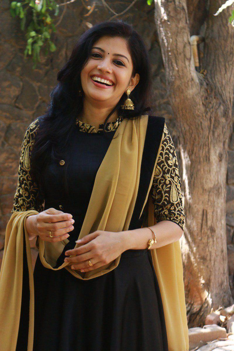 Actress Sshivada Nair Photo Gallery