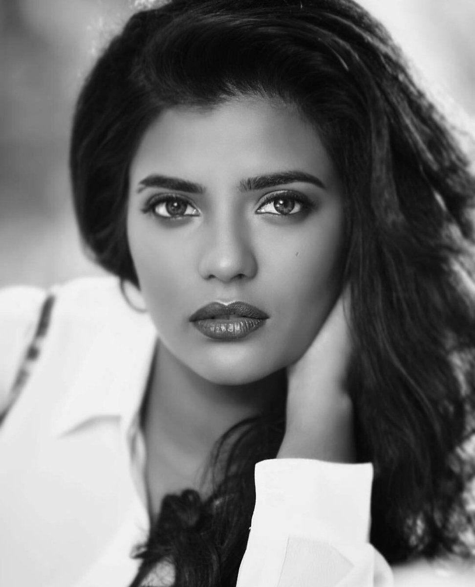 Aishwarya Rajesh Latest Glamorous Images