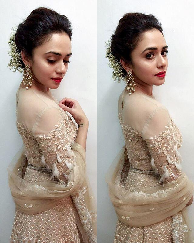 Amruta Khanvilkar Latest Photoshoot Stills