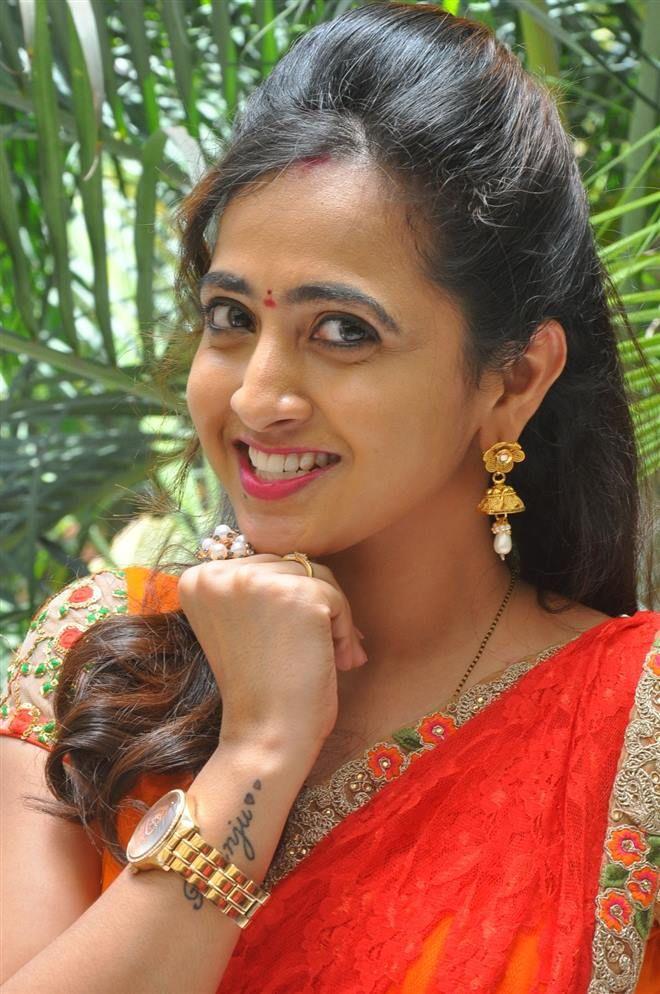 Anchor Lasya Latest Photo Stills