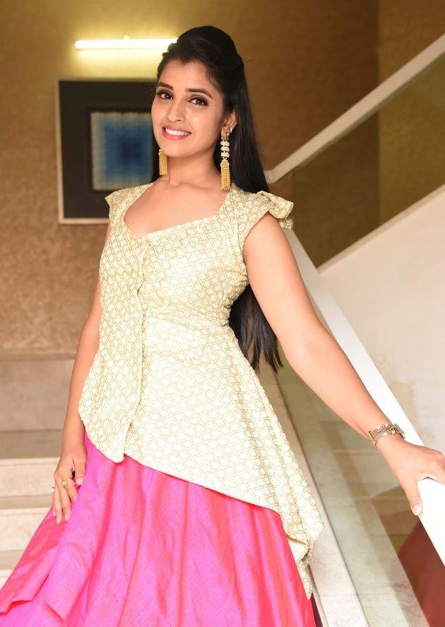 Anchor Shyamala Latest Photos