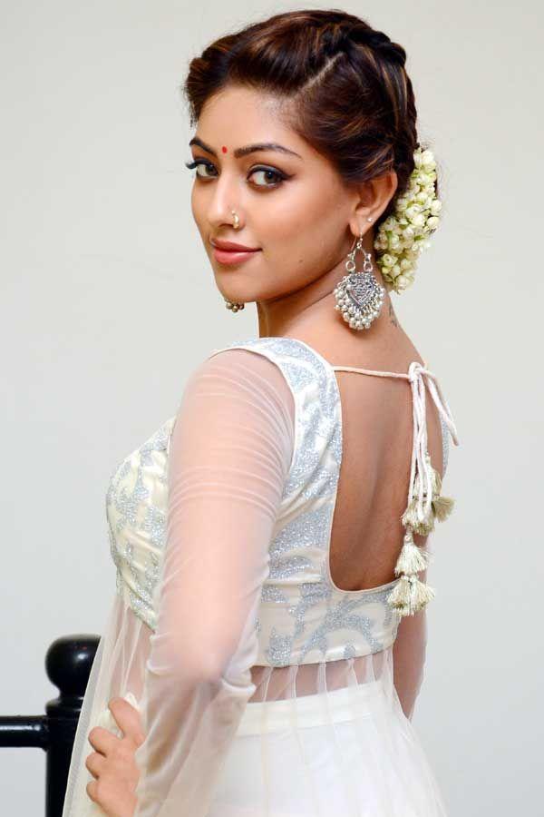 Anu Emmanuel Latest 2018 Photo Stills