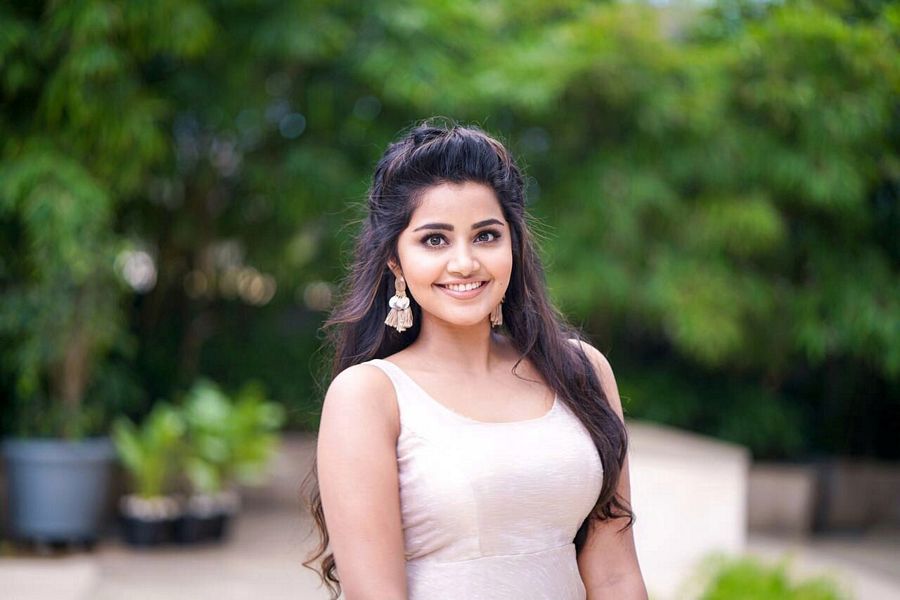 Anupama Parameswaran Latest Pictures