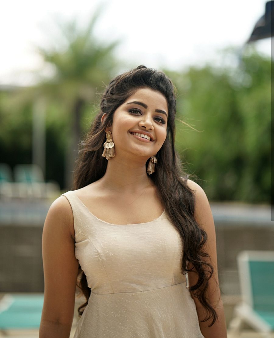 Anupama Parameswaran Latest Pictures