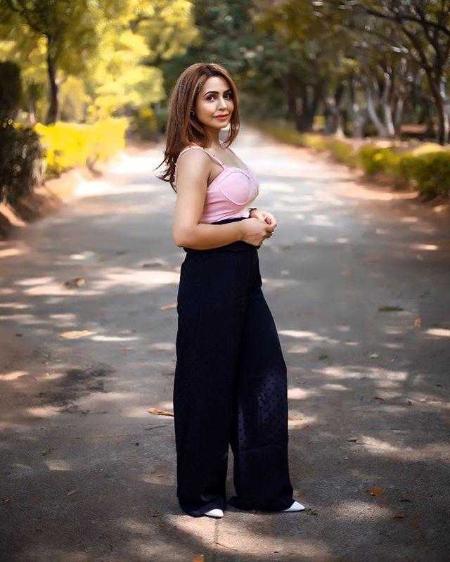 Bigg Boss fame Nandini Rai Latest Unseen Photo Stills