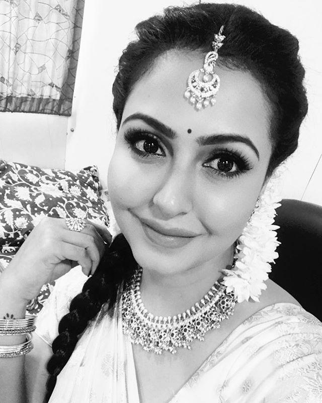 Bigg Boss fame Nandini Rai Latest Unseen Photo Stills