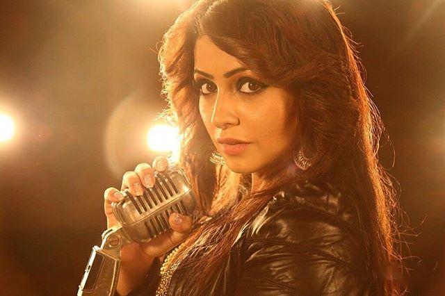 Bigg Boss fame Nandini Rai Latest Unseen Photo Stills