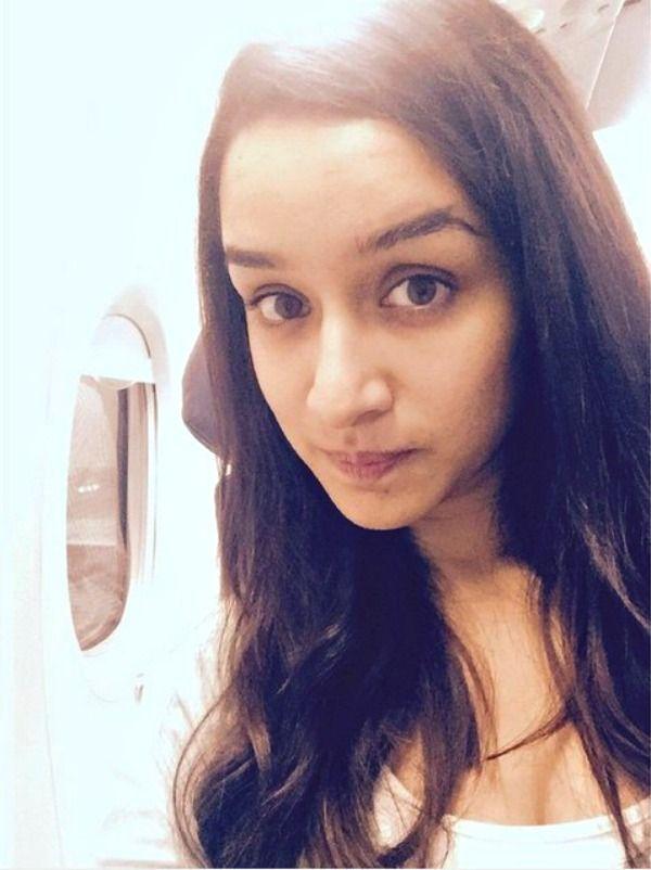 Bollywood Actresses Early Morning Selfies Photos