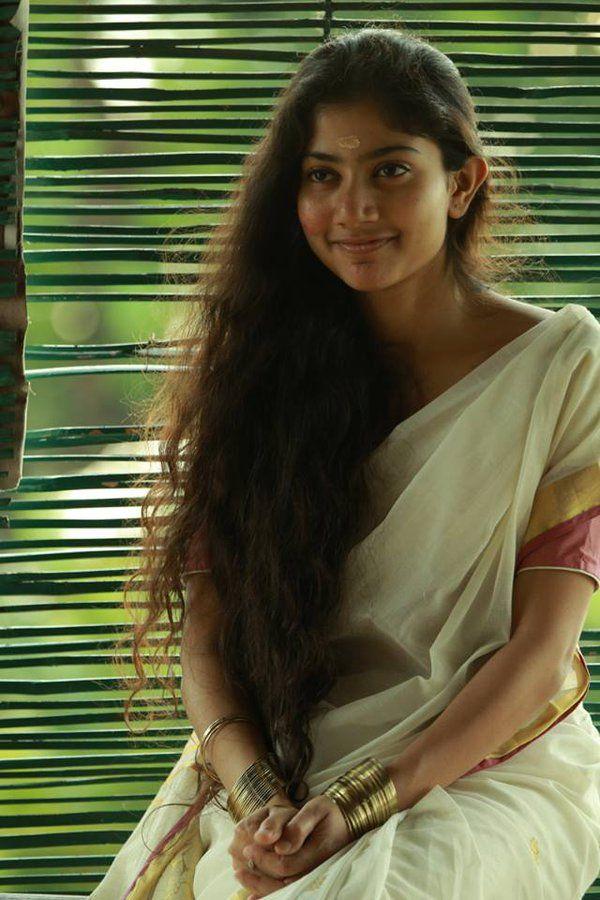 Cute Actress Sai Pallavi Latest Unseen Photo Stills