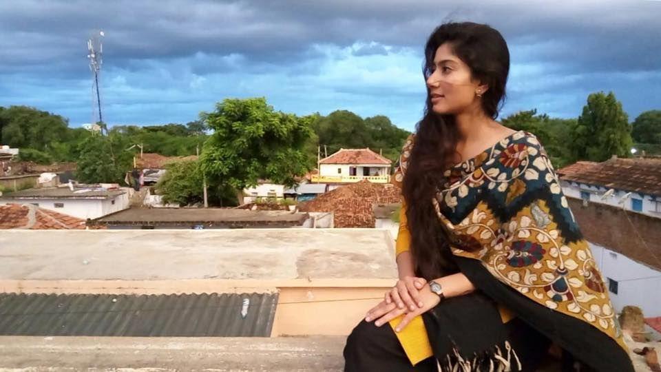 Cute Actress Sai Pallavi Latest Unseen Photo Stills