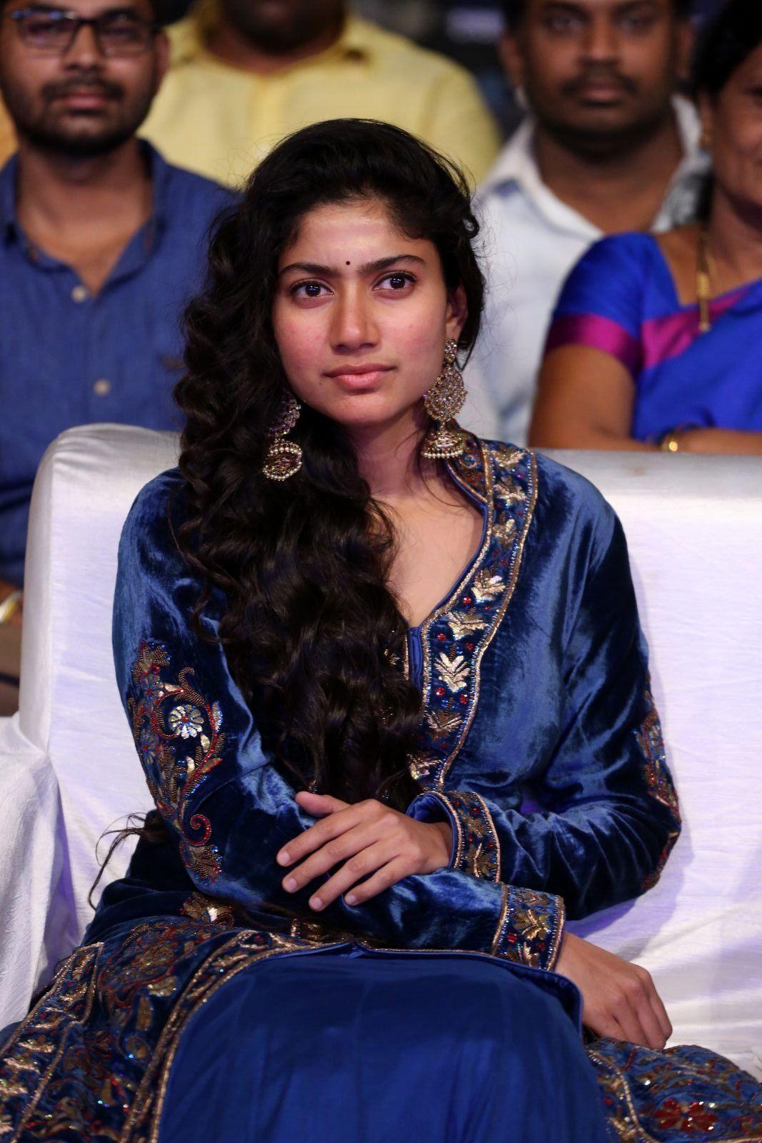 Cute Actress Sai Pallavi Latest Unseen Photo Stills