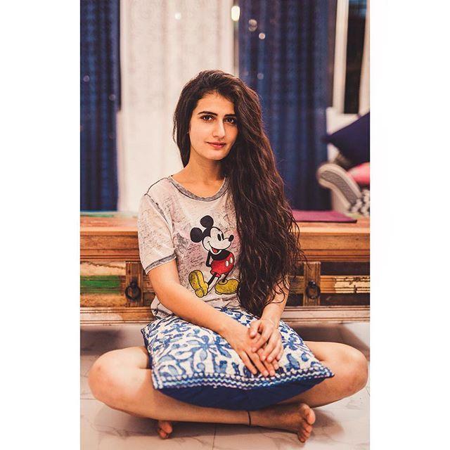 Dangal Girl Fatima Sana Shaikh Unseen Hot Photos Are Too Ho