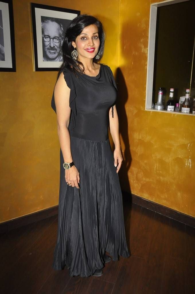 Flora Saini in Black Dress Photos