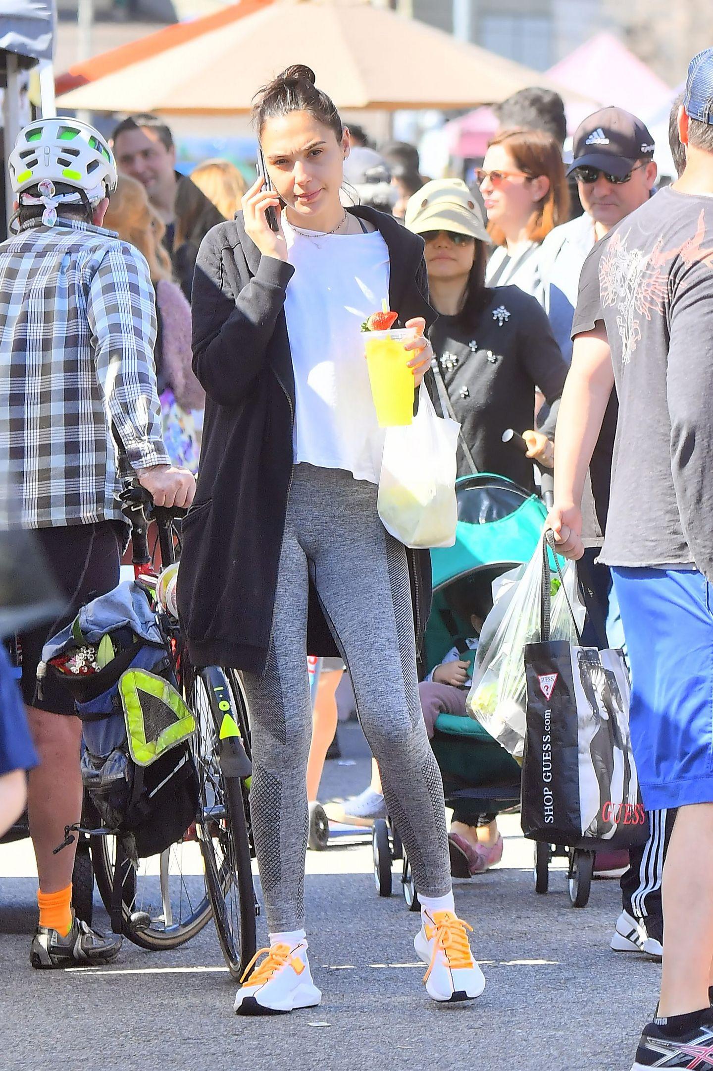 Gal Gadot with her Kids at the Farmers Market