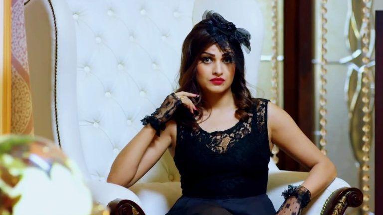 Himanshi Khurana Hot & SPicy Unseen Photos