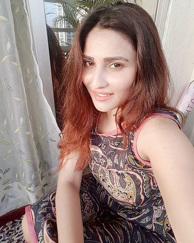 Inayat Sharma Actress Latest Instagram Unseen Photo Stills