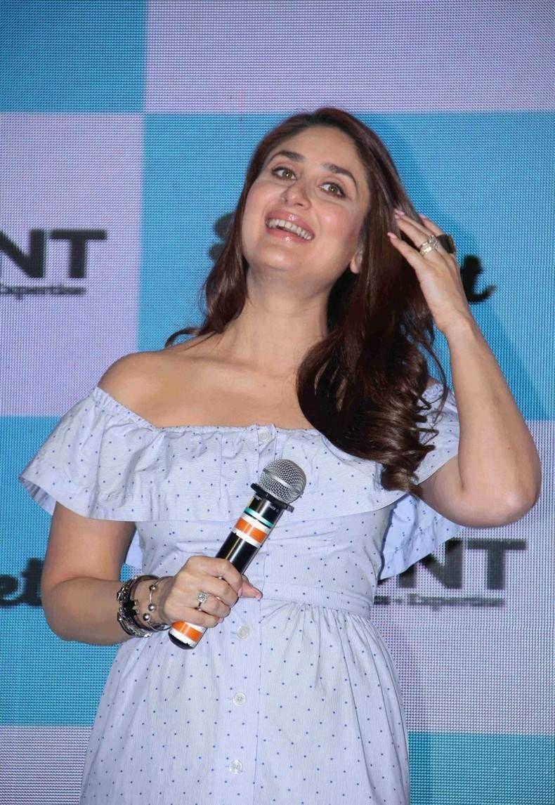 Kareena Kapoor Latest Stills At Bblunt Salon Secret Launch