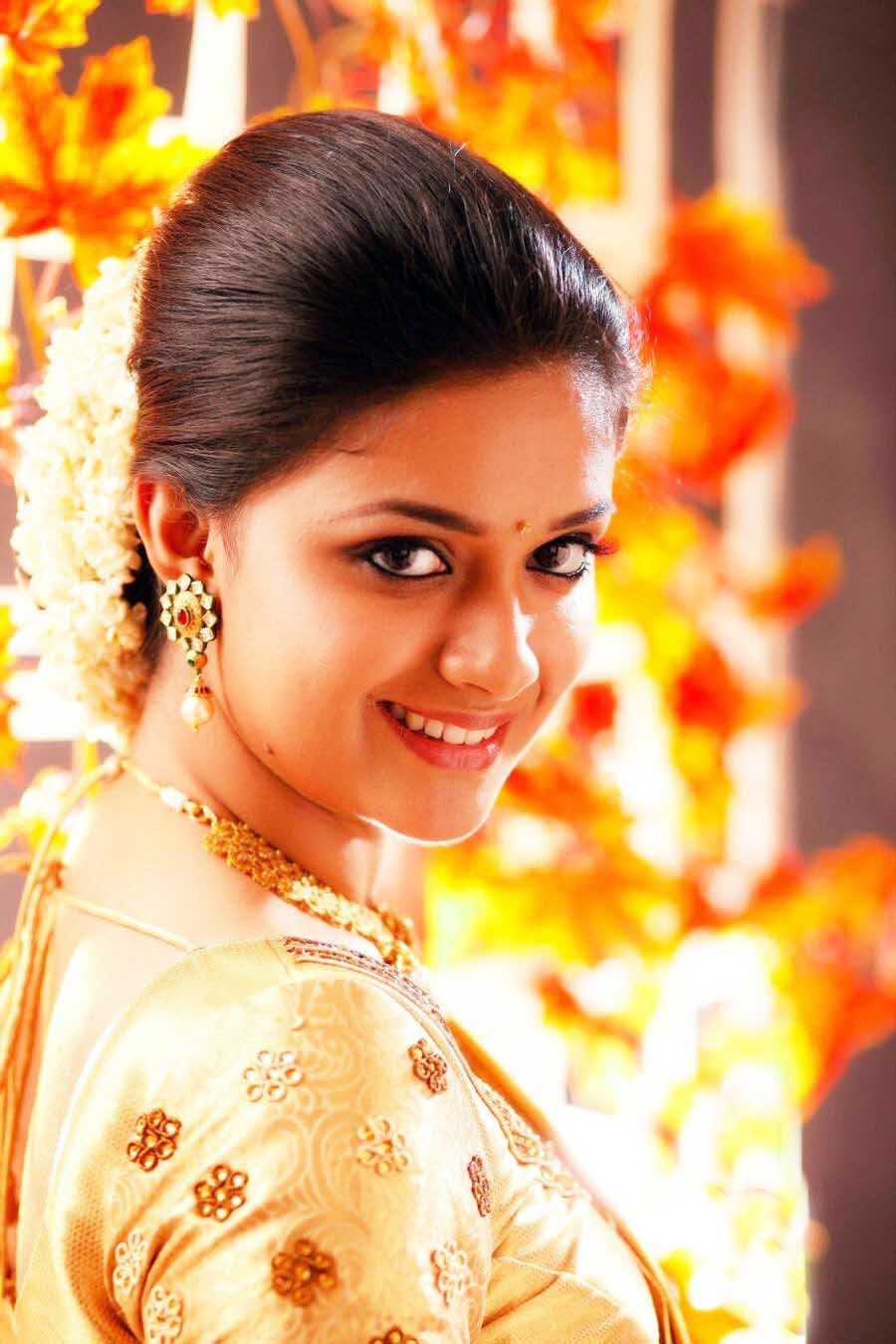 Keerthi Suresh in Half Saree Photos