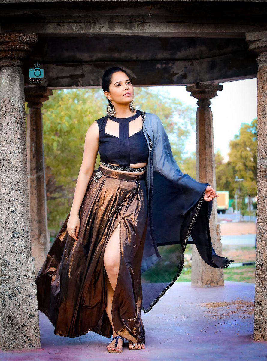 Latest Photos Anchor Anasuya’s Stunning look in Saree's