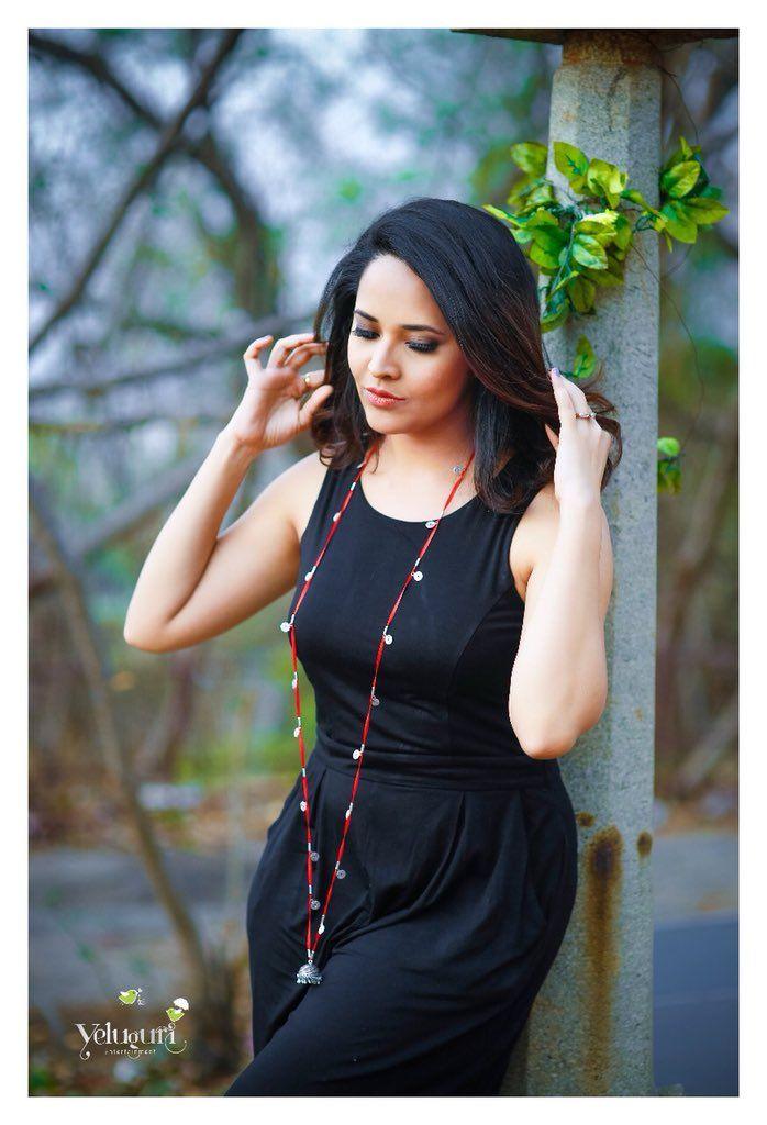 Latest Photos Anchor Anasuya’s Stunning look in Saree's