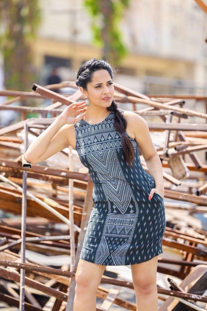 Latest Photos Anchor Anasuya’s Stunning look in Saree's