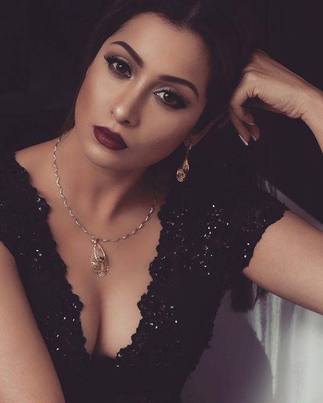 Madhura Naik Latest Hot Unseen Photoshoot Stills