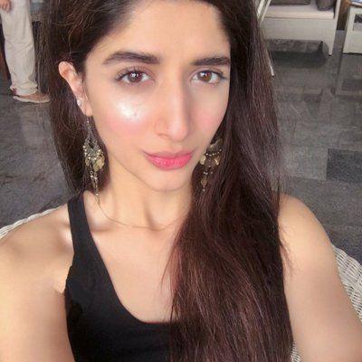 Mawra Hocane Latest Photoshoot Stills