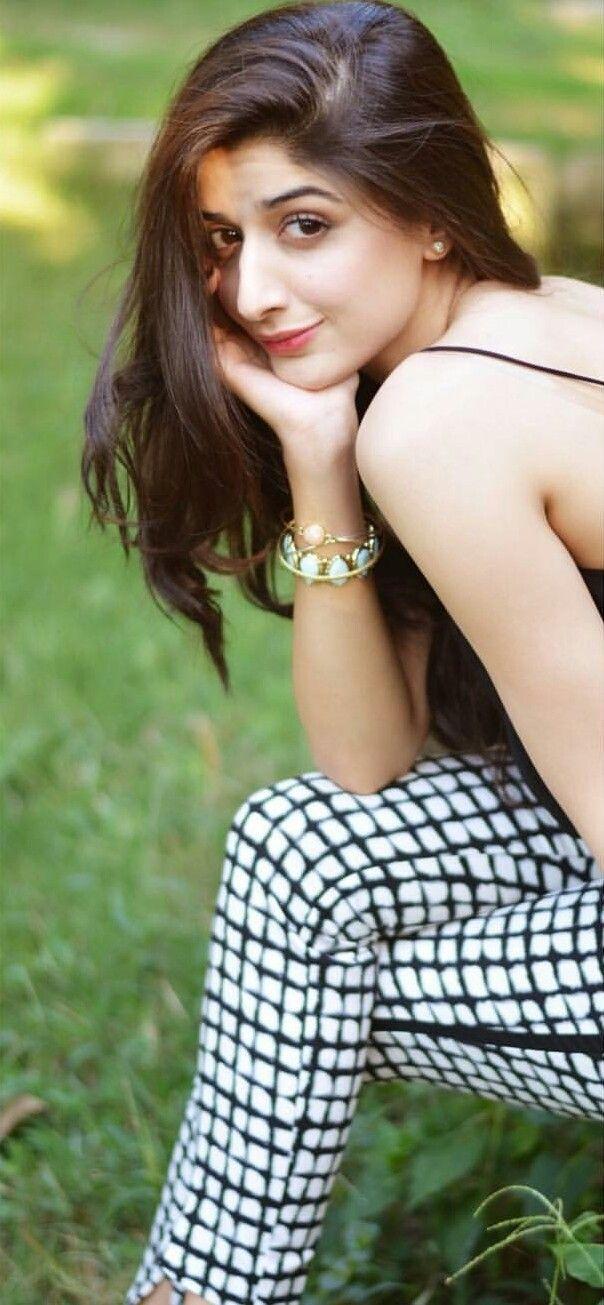 Mawra Hocane Latest Photoshoot Stills