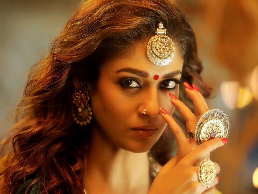 Nayantara Hot & Spicy Photos Are Too Hot To Handle