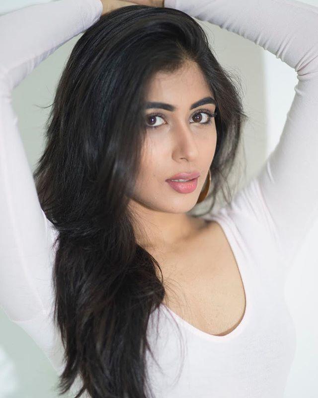 Nikita Sharma Latest 2018 Instagram Hot Photoshoot Stills