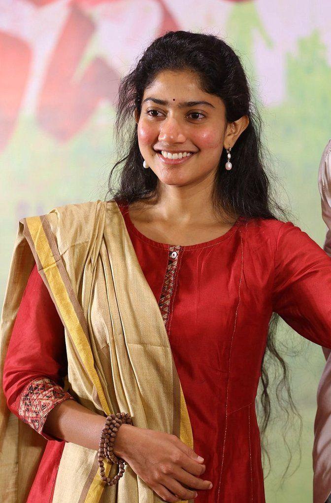 Pretty Actress Sai Pallavi Stills at 50th day celebrations