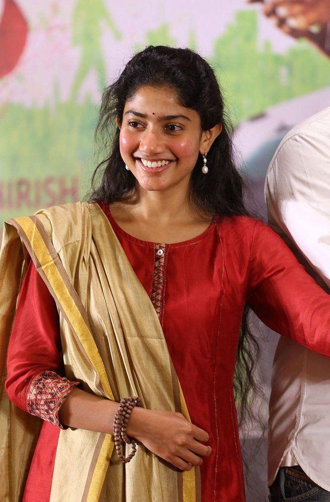 Pretty Actress Sai Pallavi Stills at 50th day celebrations