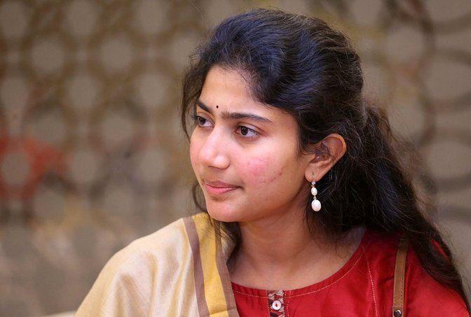 Pretty Actress Sai Pallavi Stills at 50th day celebrations