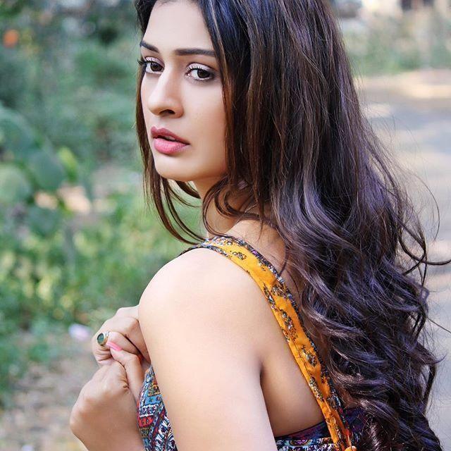 RX100 fame gorgeous Actress Payal Rajput Latest Stills