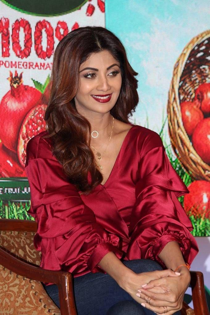 Shilpa Shetty Stills At B Natural Fruits Beverages Launch