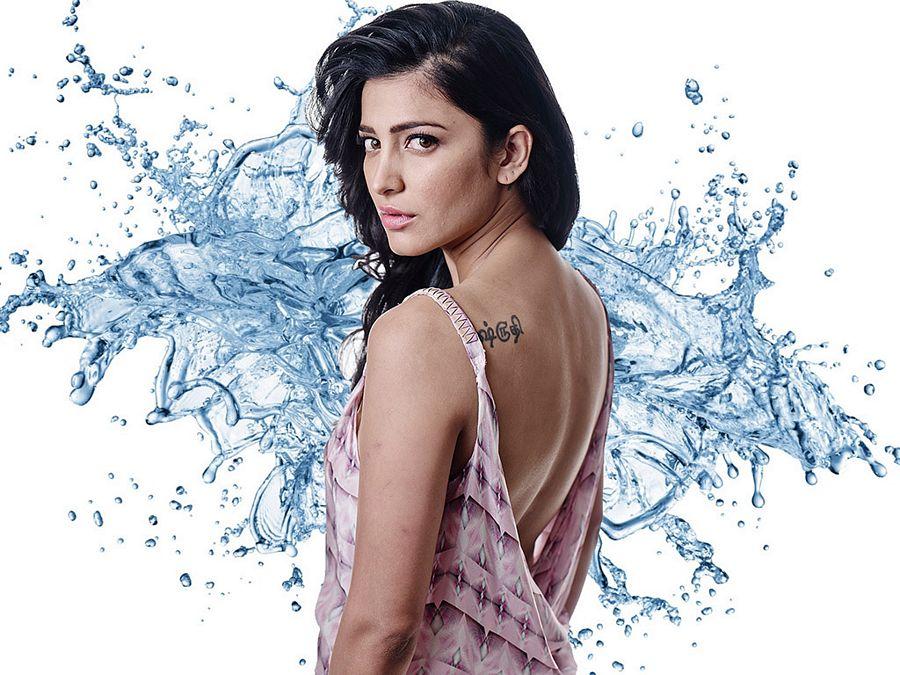 Shruti Haasan Hot & Sexy Clevage Never SEEN Photos