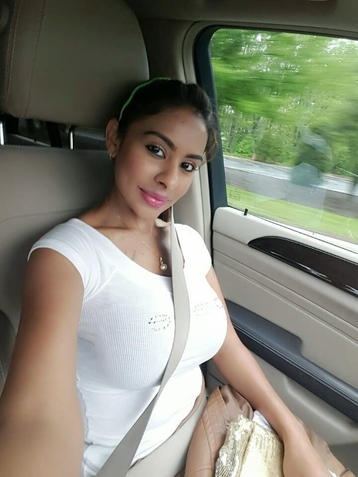 Sri Reddy Sexy Hot Pics