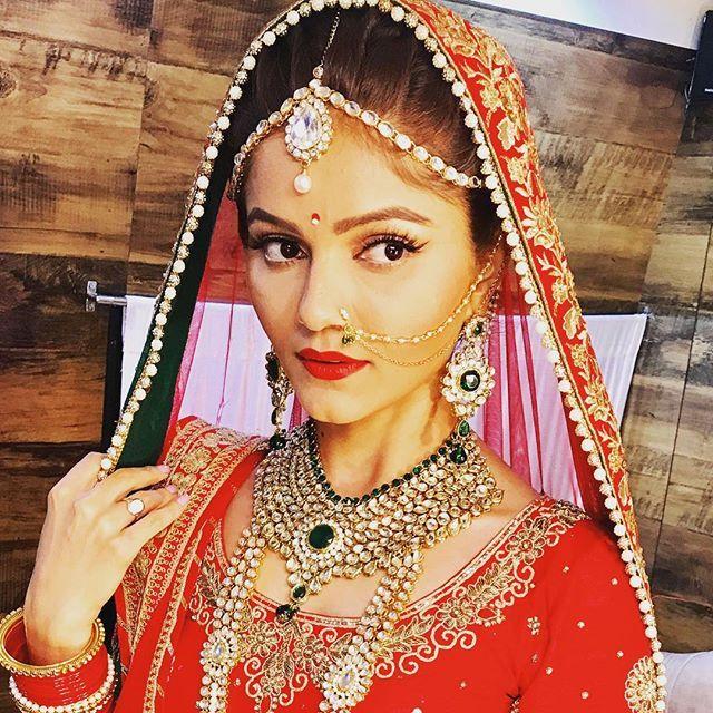 TV Actress Rubina Dilaik Rare & Unseen Hot Stunning Photos