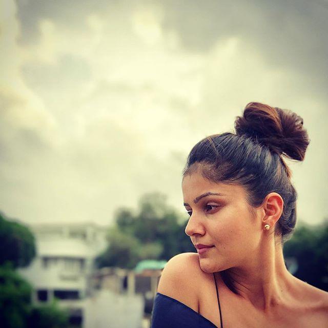 TV Actress Rubina Dilaik Rare & Unseen Hot Stunning Photos