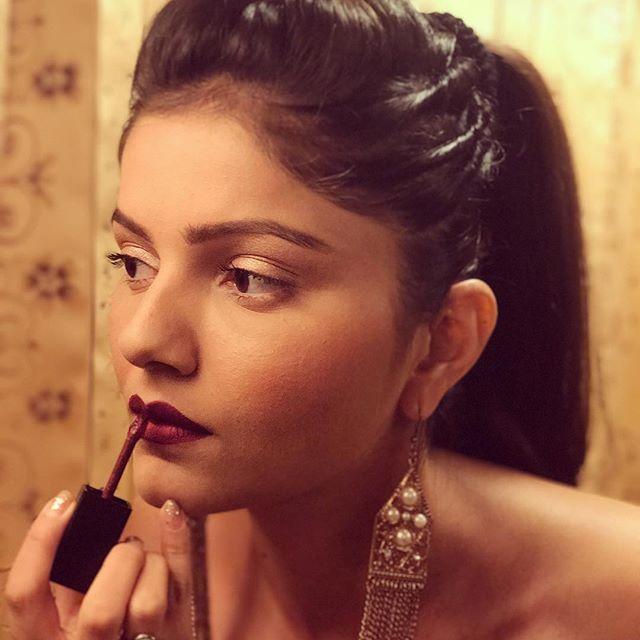 TV Actress Rubina Dilaik Rare & Unseen Hot Stunning Photos