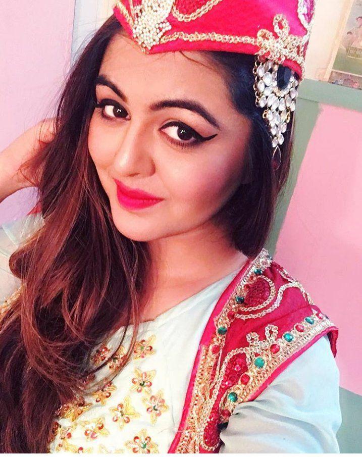 TV Actress Shafaq Naaz Unseen Photos