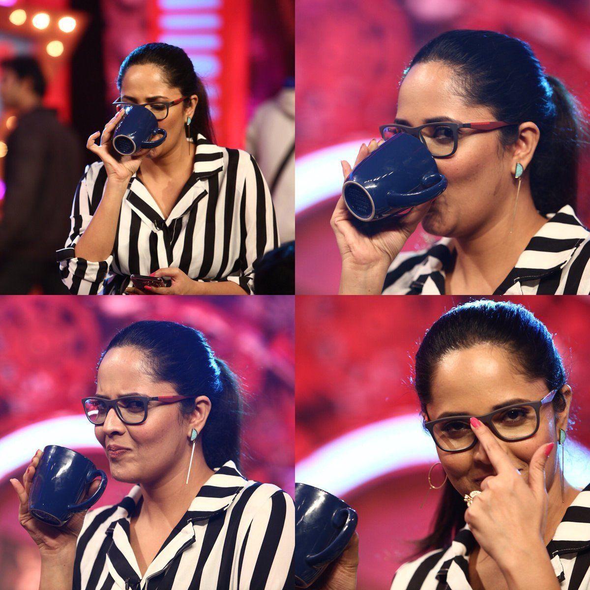 TV Anchor Anasuya Bharadwaj Latest Unseen Photos Stills