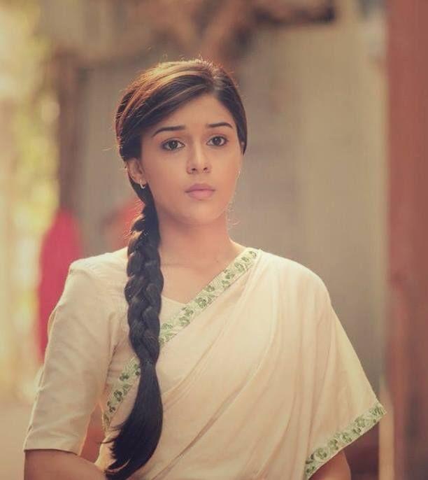 TV Serial Actress Eisha Singh Latest Stills